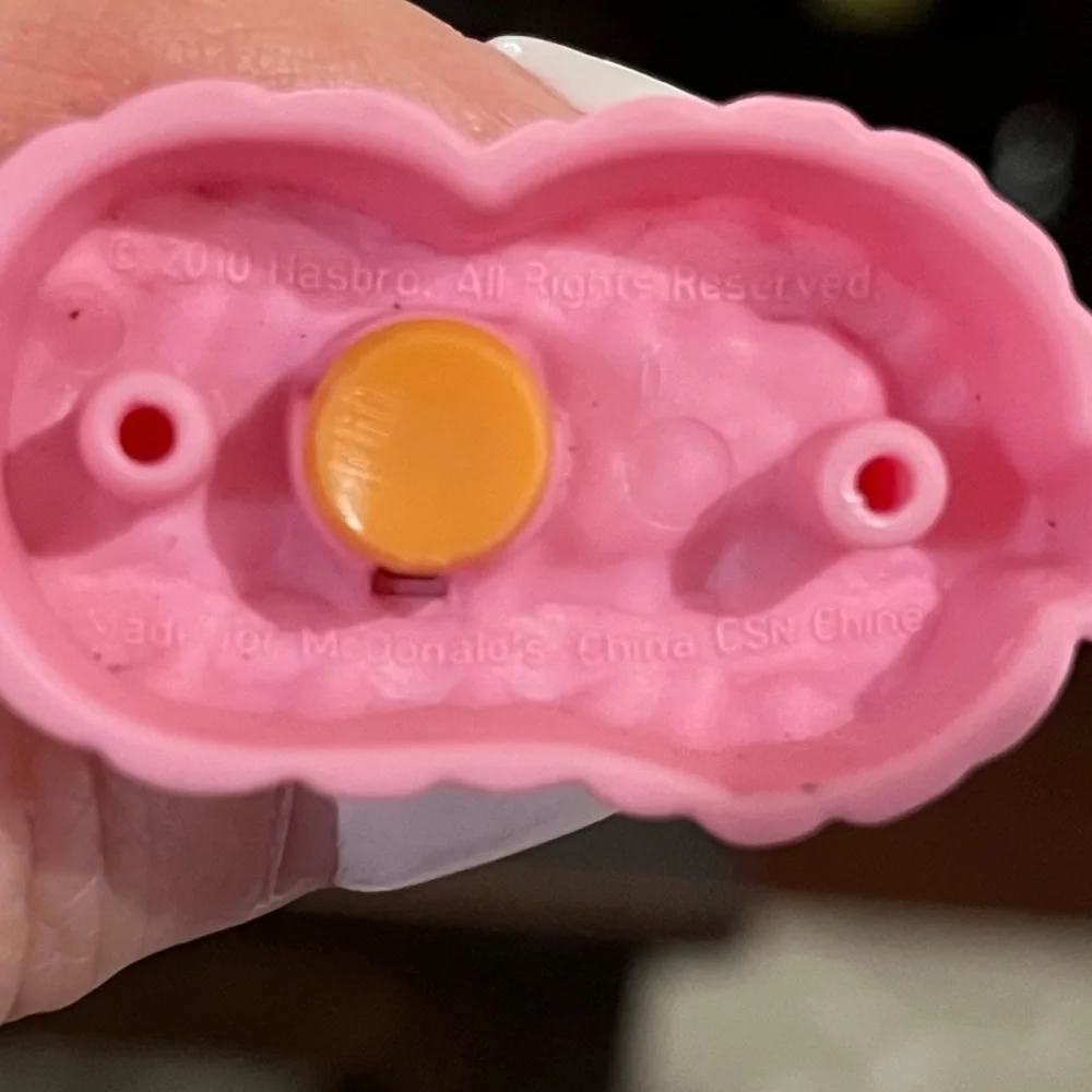 Littlest Pet Shop McDonalds 2010 Hasbro orange ferret figurine